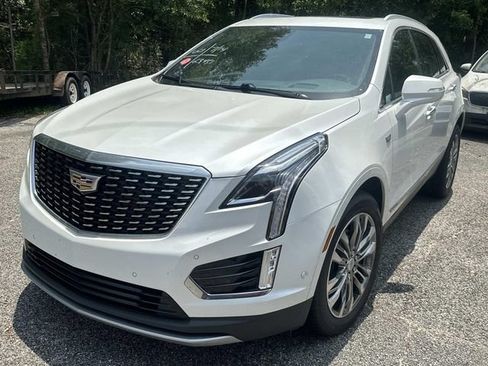 Used 2020 Cadillac XT5 Premium Luxury FWD image 6