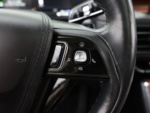 Used 2022 Lincoln Aviator Grand Touring w/ Equipment Group 301A AWD/4WD image 28