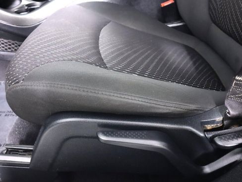 Used 2018 Dodge Journey SXT FWD image 22