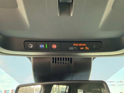 Used 2025 GMC Yukon Denali image 22