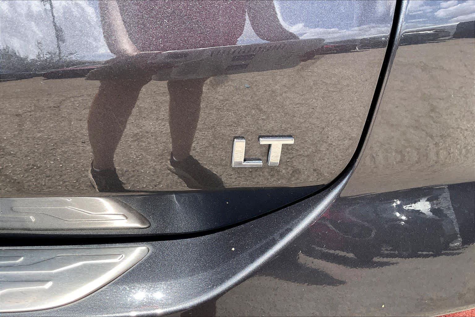 Used 2022 Chevrolet Equinox LT FWD image 10