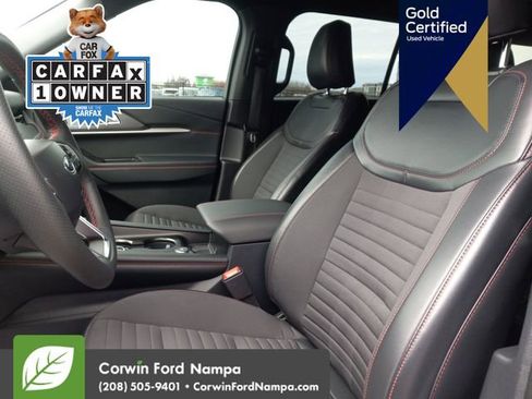 Used 2025 Ford Explorer ST-Line image 26