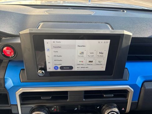 Used 2025 Toyota Tacoma TRD Off-Road image 21