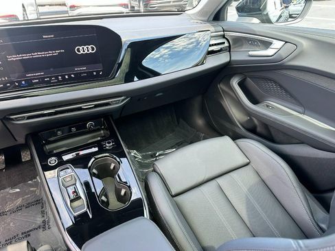 Used 2025 Audi A5 2.0T Premium Plus w/ Premium Plus AWD/4WD image 15