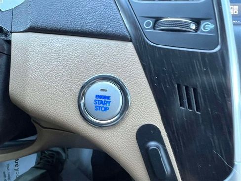 Used 2014 Hyundai Sonata Limited w/ Technology Package 05 image 34