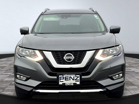 Used 2019 Nissan Rogue SL AWD/4WD image 2