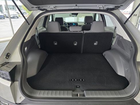 New 2026 Hyundai Ioniq 5 SE image 17
