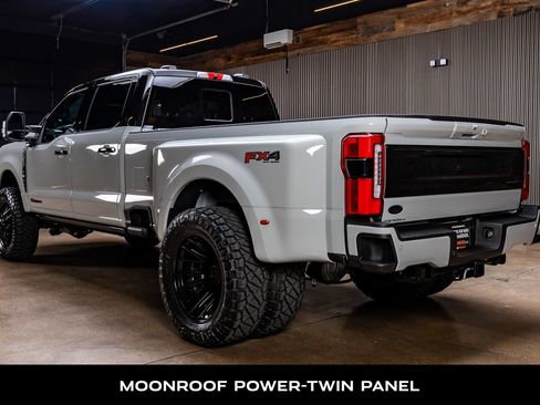 Used 2026 Ford F350 Platinum w/ FX4 Off-Road Package AWD/4WD image 7