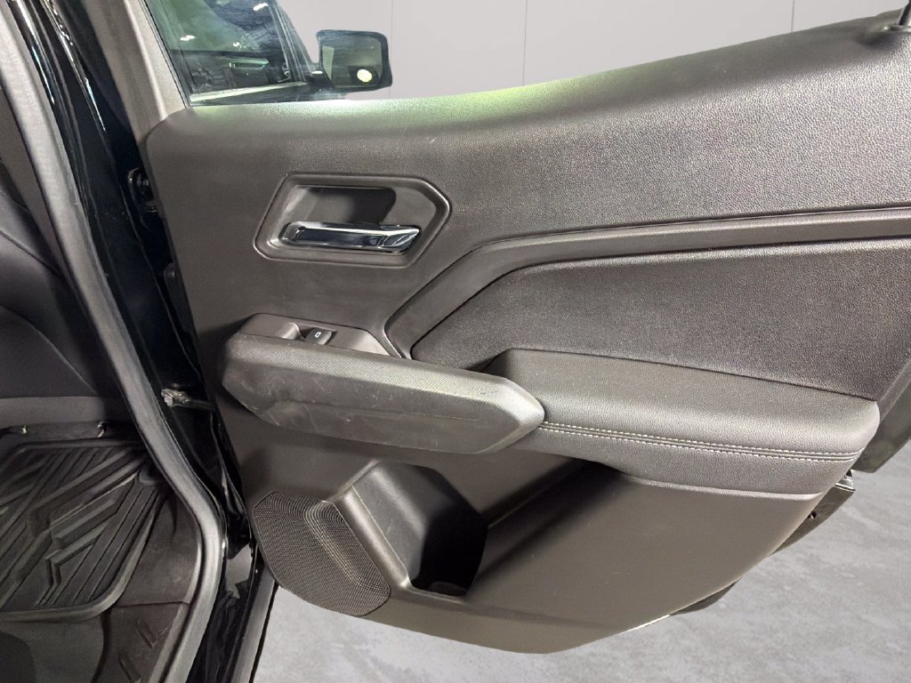 Certified 2023 Chevrolet Colorado LT w/ LT Convenience Package III AWD/4WD image 31