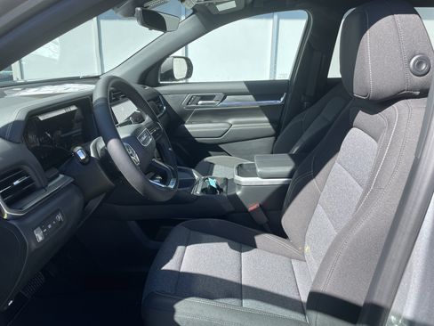 New 2026 GMC Terrain Elevation image 11