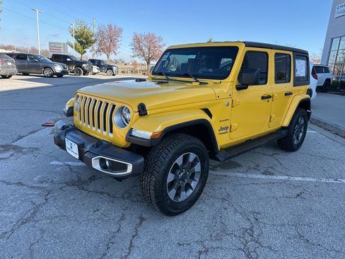 Used 2021 Jeep Wrangler Unlimited Sahara image 13
