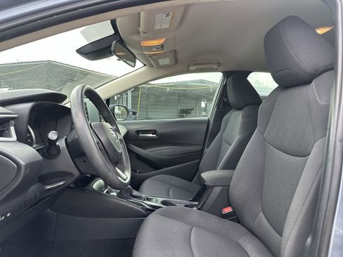 Used 2020 Toyota Corolla LE FWD image 13
