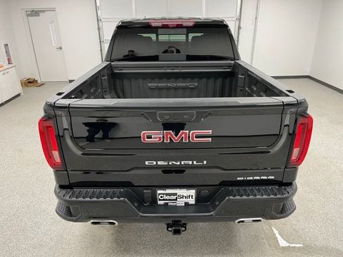 Used 2024 GMC Sierra 1500 Denali w/ Denali Reserve Package AWD/4WD image 9