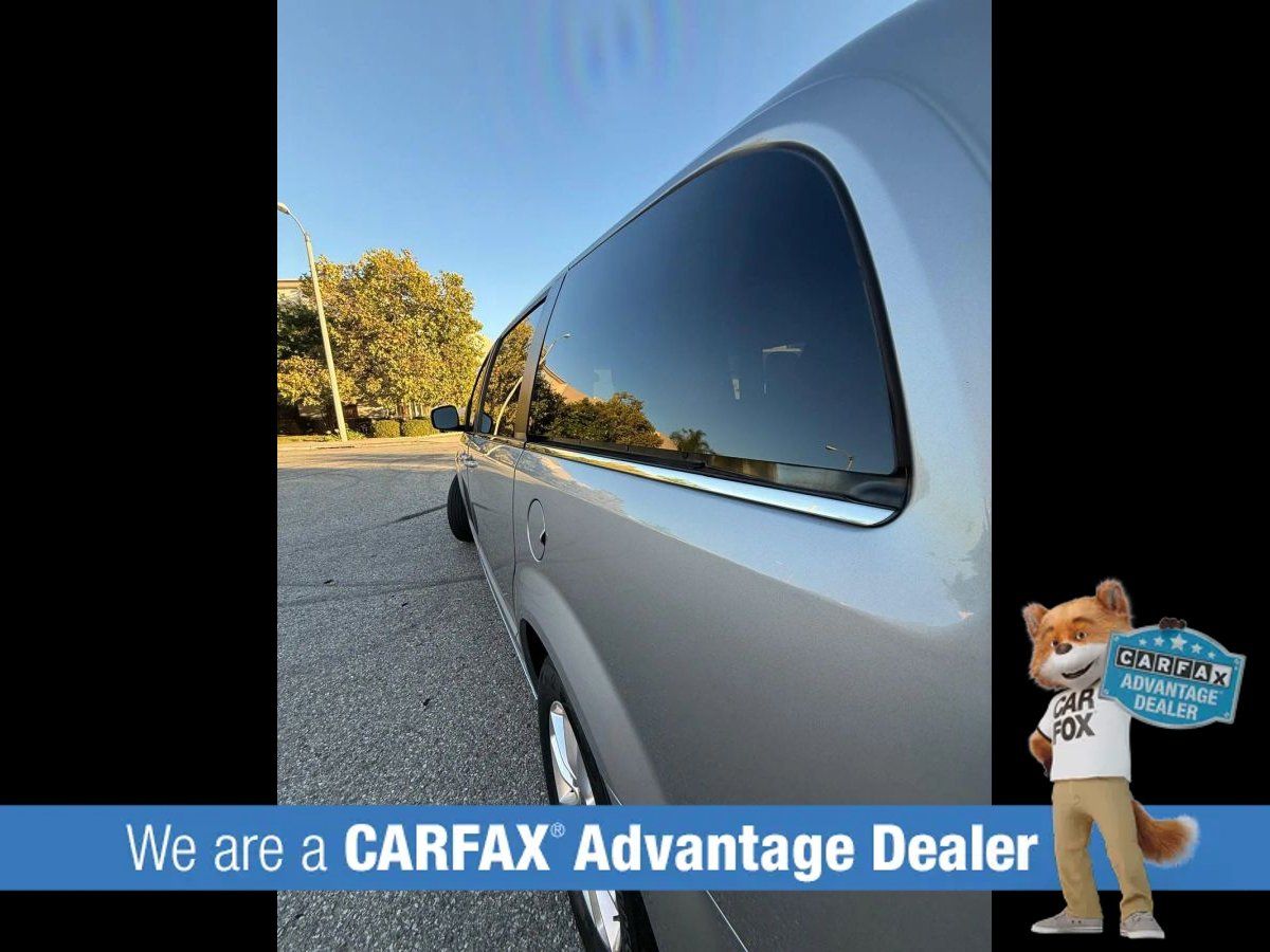 Used 2018 Dodge Grand Caravan SXT FWD image 22