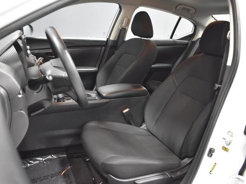 Certified 2025 Nissan Sentra S FWD image 5