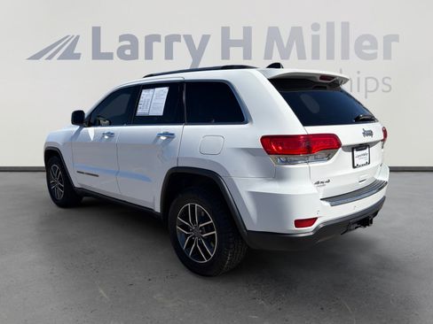 Used 2019 Jeep Grand Cherokee Limited w/ Luxury Group II AWD/4WD image 4