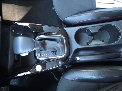 Used 2024 Kia Soul GT-Line FWD image 21