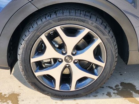 Certified 2019 Kia Sportage SX image 12