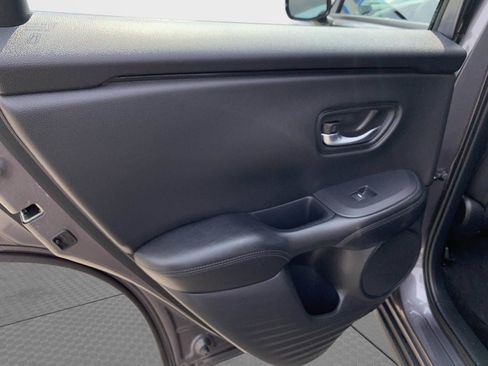 Certified 2025 Honda HR-V LX image 29