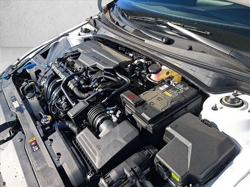 New 2026 Hyundai Elantra SE image 22