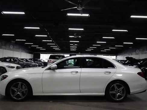 Used 2018 Mercedes-Benz E 300 w/ Premium 2 Package (Q02) image 2