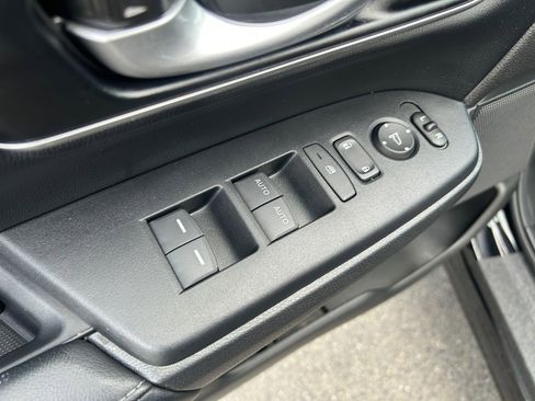 Used 2022 Honda CR-V EX-L image 23