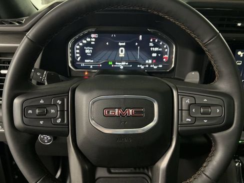 Certified 2024 GMC Sierra 1500 AT4 w/ Technology Package AWD/4WD image 11