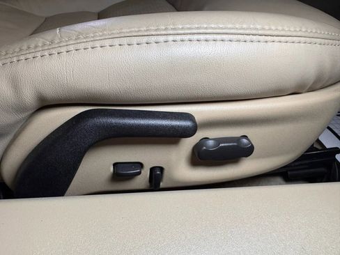 Used 2007 Chevrolet Corvette Convertible w/ Preferred Equipment Group image 22