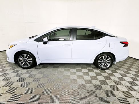 Used 2024 Nissan Versa SV w/ Trunk Package FWD image 6