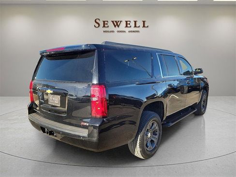 Used 2018 Chevrolet Suburban LT w/ Off-Road Package image 5