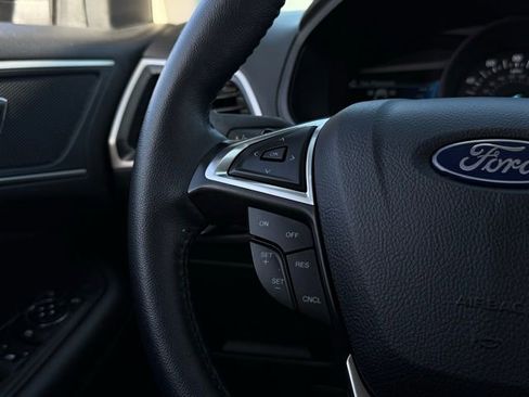 Used 2024 Ford Edge SEL w/ Convenience Package image 19