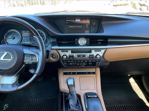 Used 2018 Lexus ES 350 image 28