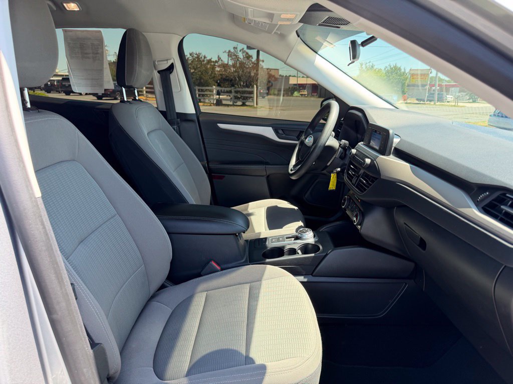 Used 2022 Ford Escape S AWD/4WD image 30