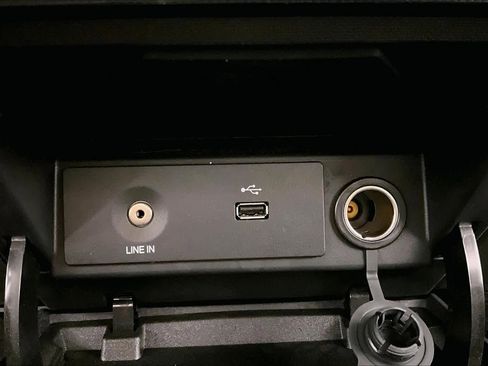 Used 2014 Ford F150 XLT w/ Equipment Group 302A Luxury image 30