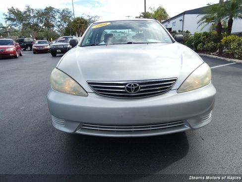 Used 2006 Toyota Camry LE image 4