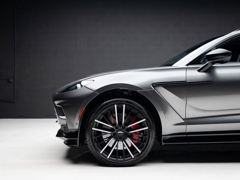 Used 2024 Aston Martin DBX 707 AWD/4WD image 18