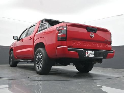 Used 2022 Nissan Frontier SV AWD/4WD image 54
