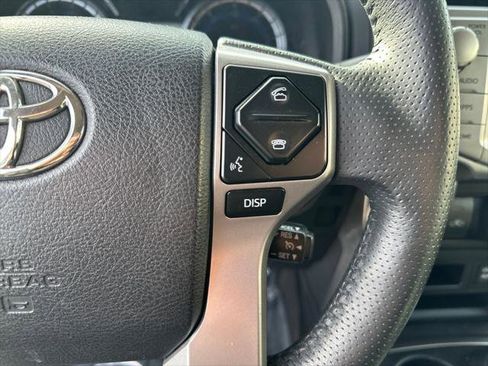 Certified 2016 Toyota 4Runner SR5 AWD/4WD image 20