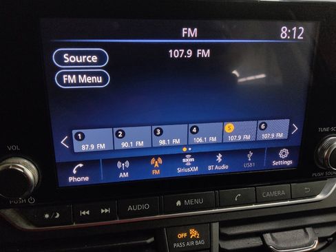 Used 2024 Nissan Altima 2.5 SV image 25