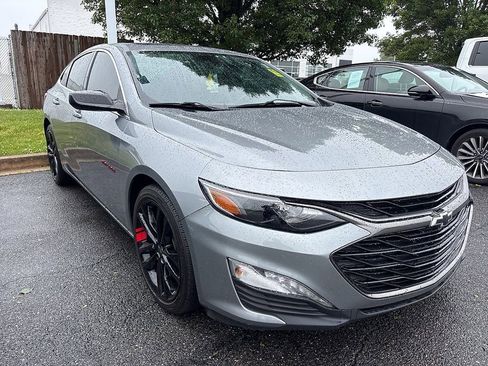 Used 2023 Chevrolet Malibu LT w/ Redline Edition FWD image 10