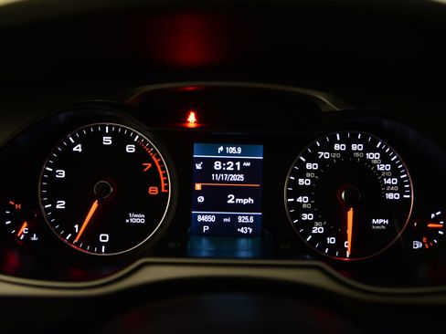 Used 2015 Audi A4 2.0T Premium Plus w/ Technology Package image 16