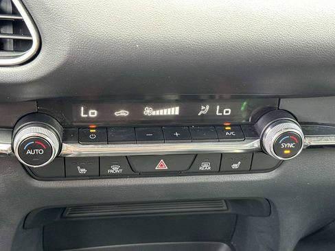 Certified 2023 MAZDA CX-30 AWD 2.5 S w/ Preferred Package image 15