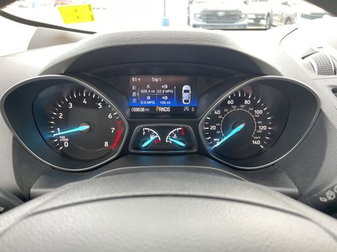 Used 2018 Ford Escape SE w/ SE Sync 3 Package image 15