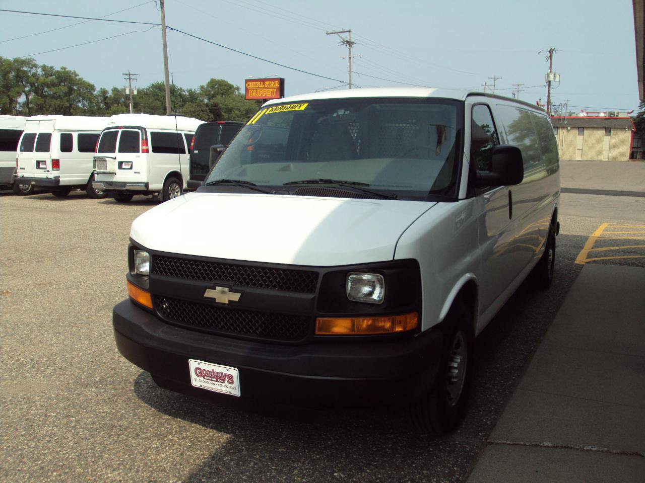 Used 2011 Chevrolet Express 3500 Extended w/ Power Package RWD image 4