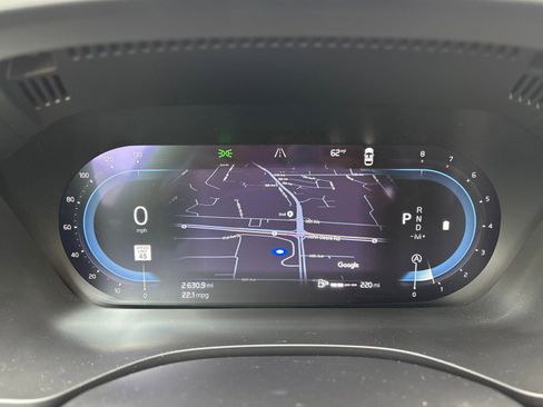 Certified 2023 Volvo XC60 B5 Core image 18