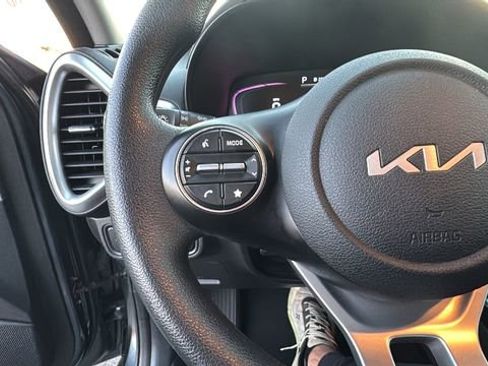 Used 2024 Kia Soul LX w/ Option Group 015 image 18