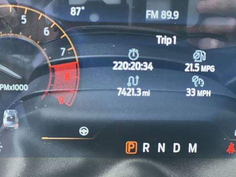 Used 2025 Ford Mustang GT w/ Mustang Nite Pony Package RWD image 13