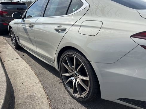 Used 2026 Genesis G70 2.5T Prestige image 7