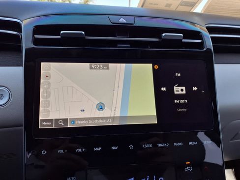 Certified 2024 Hyundai Tucson Limited AWD/4WD image 23