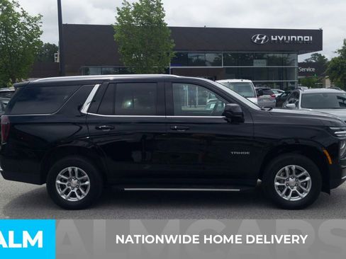 Used 2025 Chevrolet Tahoe LT AWD/4WD image 4